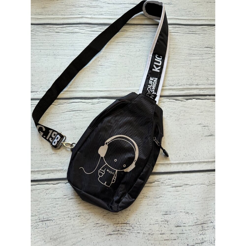 Small crossbody bag